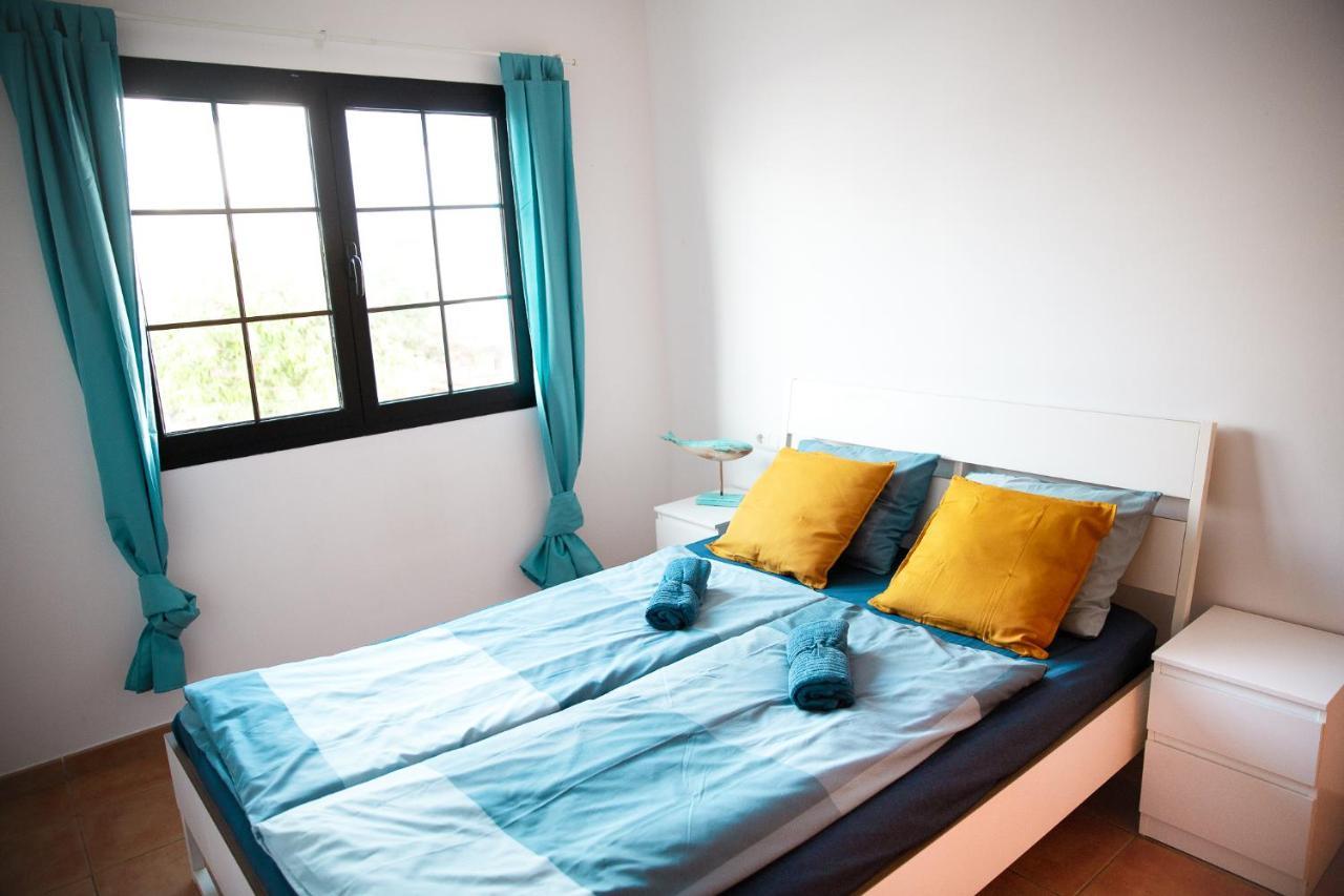 Surf Dream Surfhouse Hostel Corralejo Exterior photo